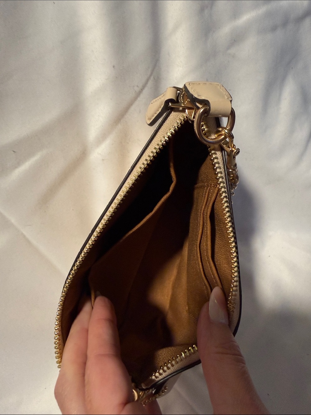 Coach Nolita 19 Convertible Purse in Gold/Ivory Leather CN382 - Picture 3 of 6